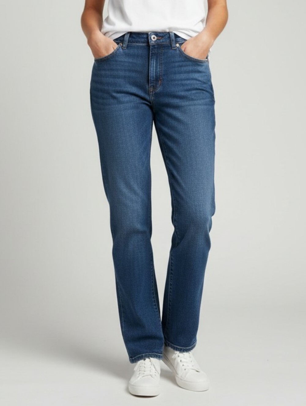 Duluth Trading Co Dark Blue Straight-Leg Jeans for Women